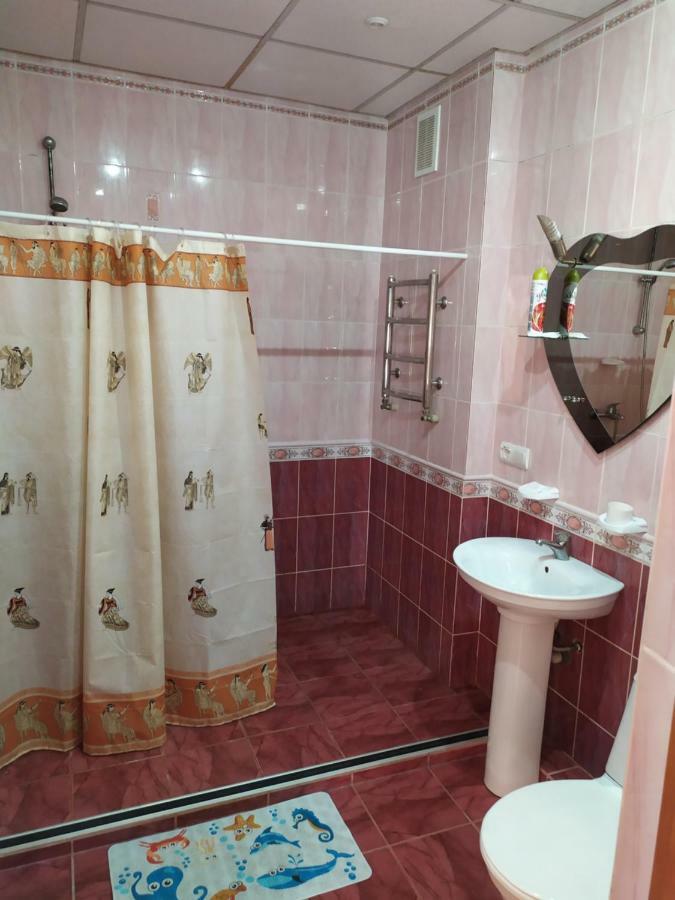 Svitlovodsʼk Hotel Tropicana מראה חיצוני תמונה